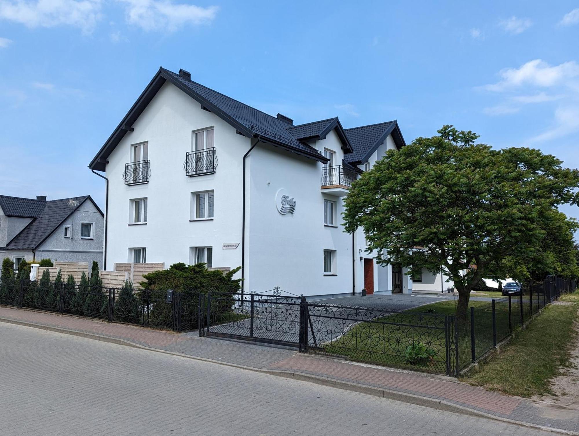 Fala Pokoje Goscinne Władysławowo Exterior foto